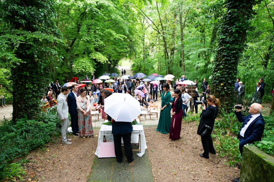 Fotografo di matrimoni Daniela Bragante (bragantebussol). Foto del 24 novembre 2019