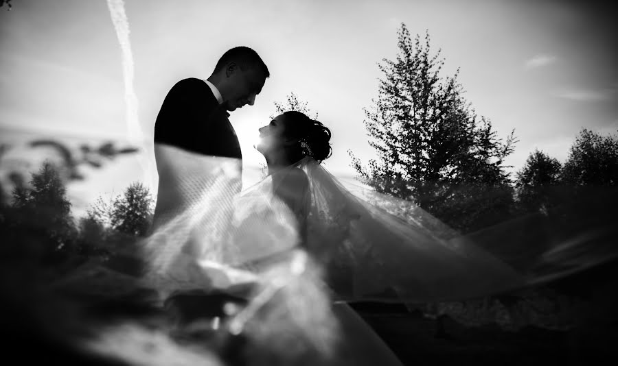 結婚式の写真家Tatyana Khadasevich (taniakhadasevich)。2017 12月18日の写真