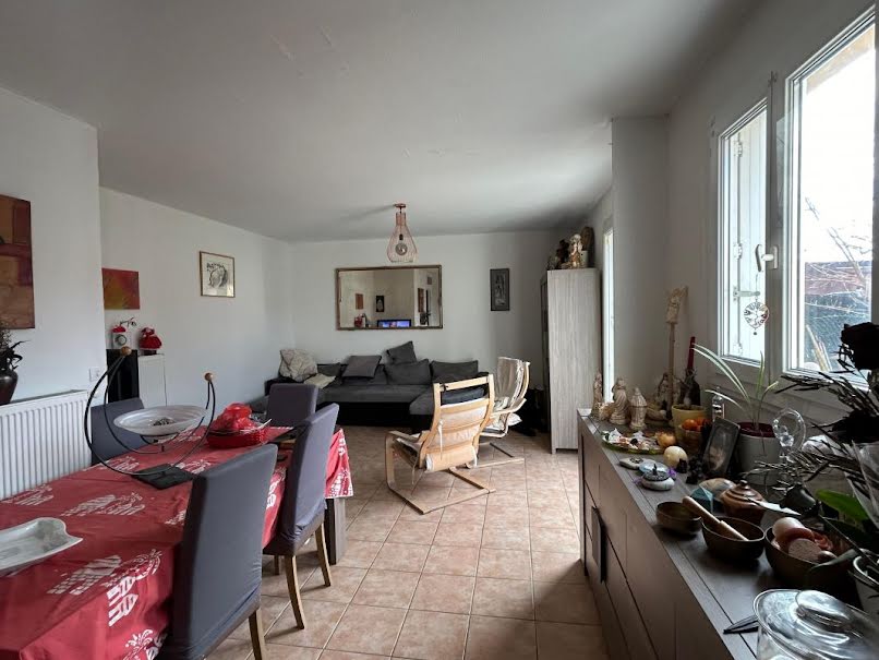 Vente maison 4 pièces 103 m² à Valreas (84600), 148 000 €