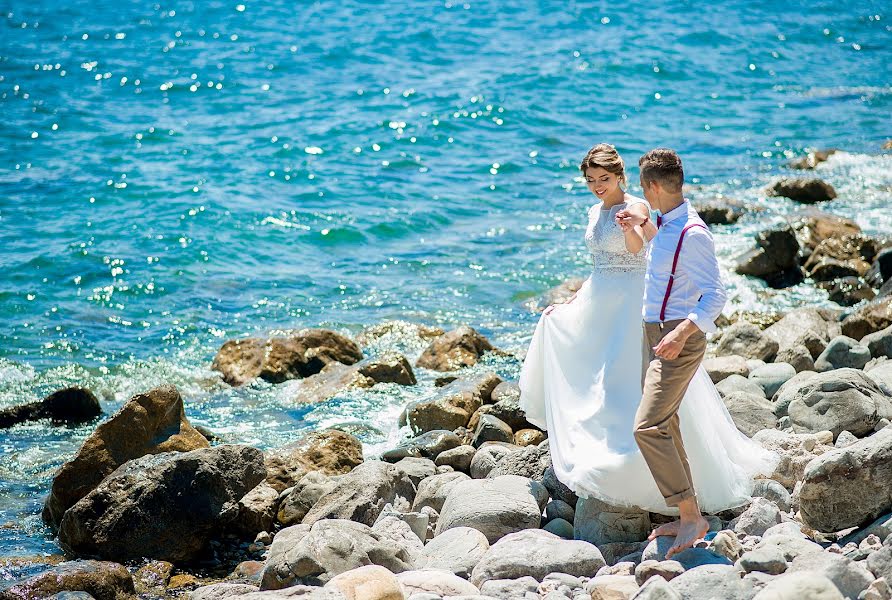 Fotografo di matrimoni Inna Ryabichenko (riabinna). Foto del 24 febbraio 2017