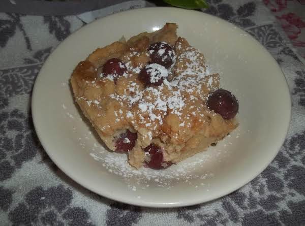 BLACK CHERRY -Bread Pudding_image