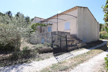 villa à Saint-Saturnin-lès-Apt (84)