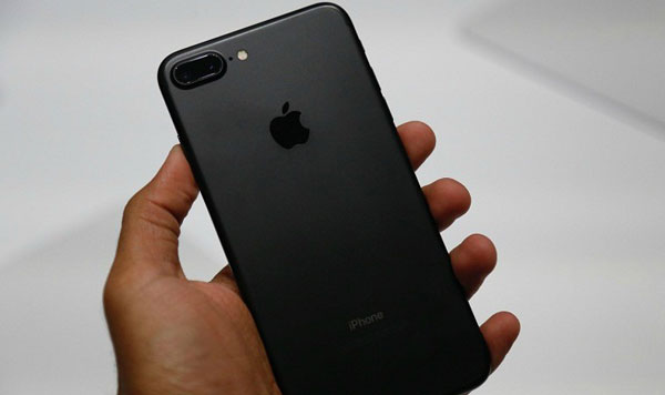 sửa chữa điện thoại iPhone 7/ iPhone 7 Plus