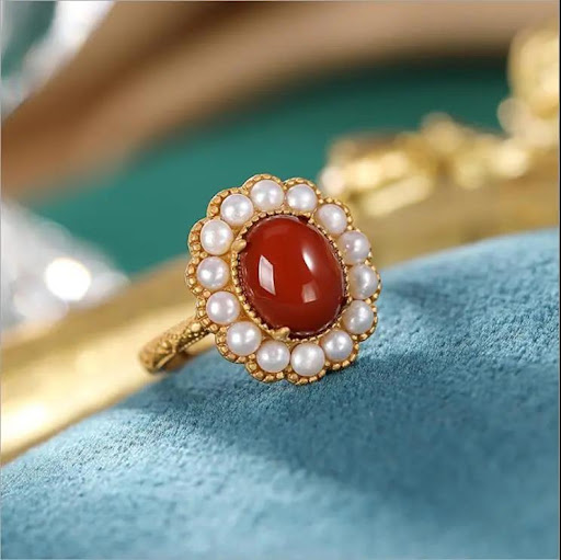 Title 3, Womens Natural South Red Agate Pearl Ring Plat...