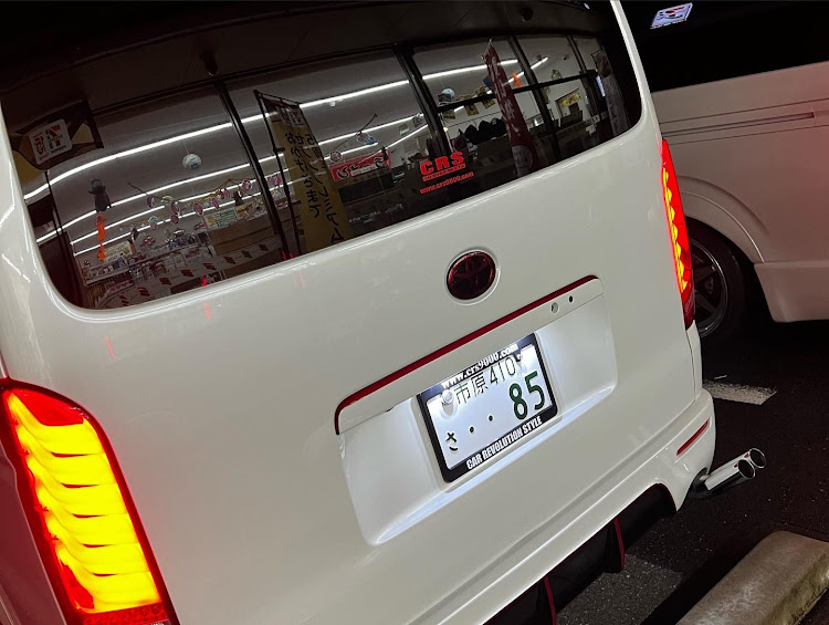ハイエースバンのカスタムカー・秋の気配・夏の終わり・オフ会に関するカスタム事例の投稿画像4枚目
