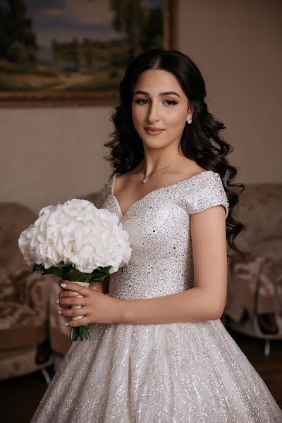 Fotógrafo de casamento Azamat Khanaliev (khanaliev). Foto de 19 de agosto 2017