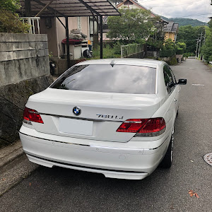 7シリーズ E66