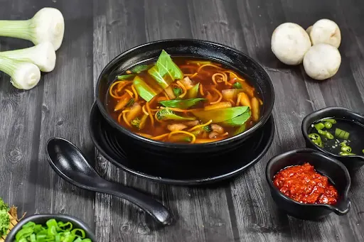 Veg Talumein Noodles Soup