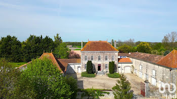 Saint-Palais-du-Né (16)