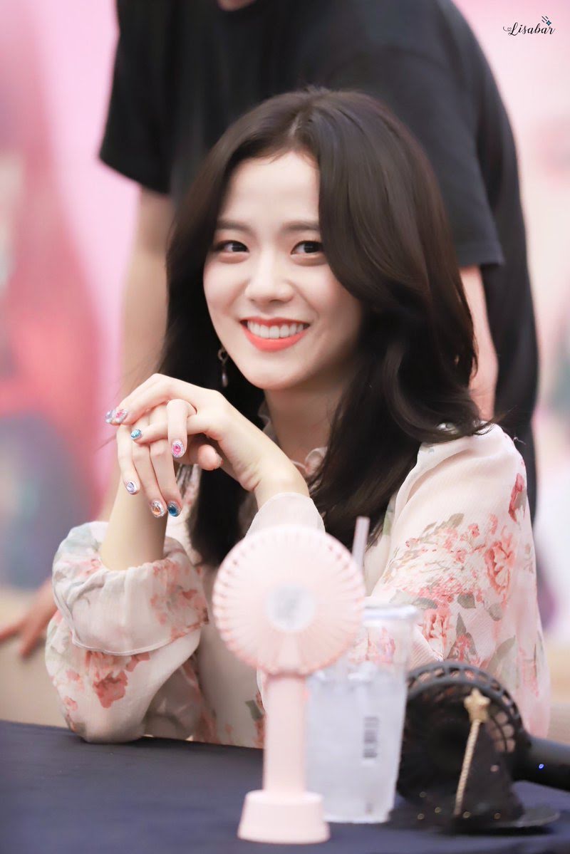 JISOO1