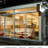 Petite Cafe 波醍咖啡館(信義新天地店)