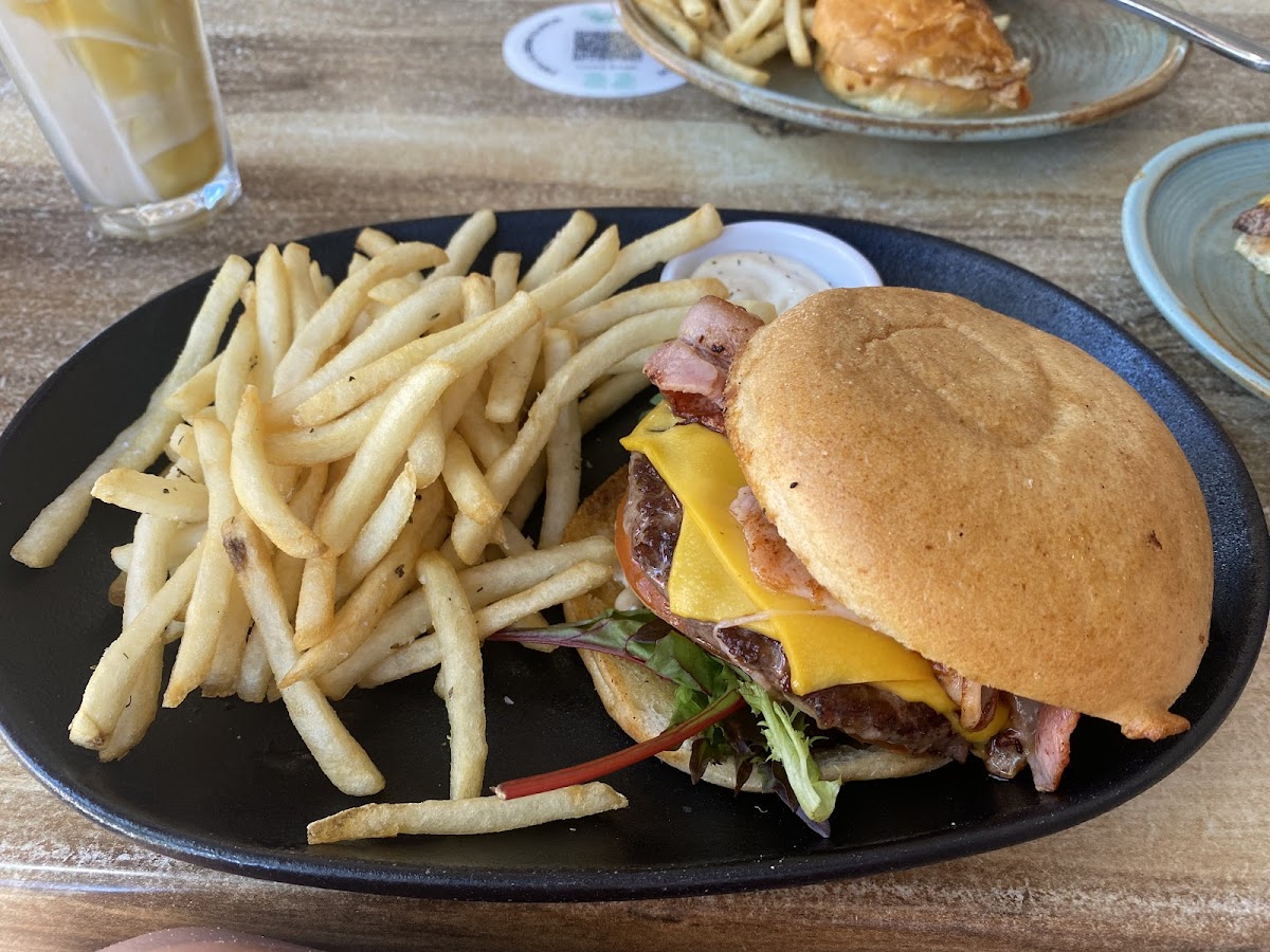 GF cheeseburger and fries