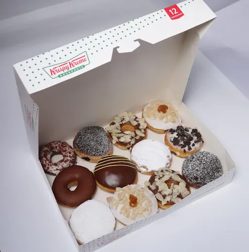 Buy 8 And Get 4 Free Classic Doughnut