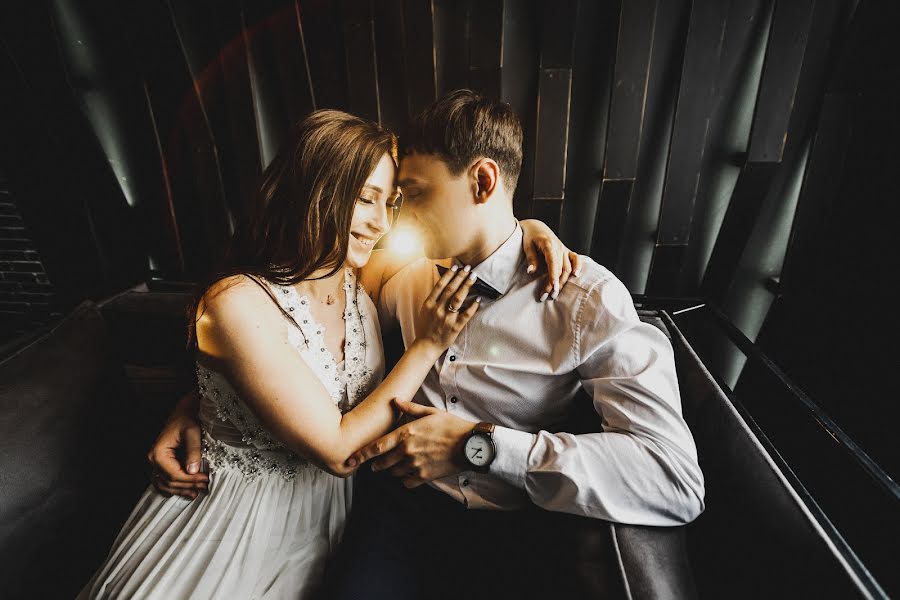 Wedding photographer Mariya Okuneva (okunevamaria). Photo of 12 December 2019