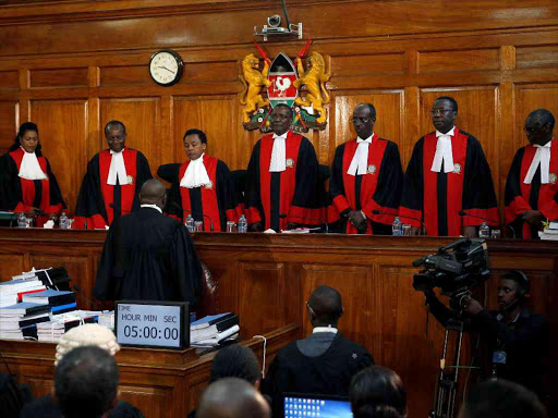 Supreme Court judges arrive for a hearing of the petition challenging NASA's presidential election petition, August 28, 2017. /REUTERS