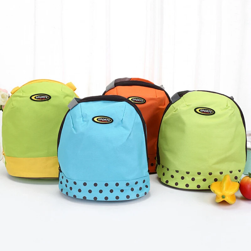 Sac de pique-nique portable pour l'extérieur Transportez tout le nécessaire pour un pique-nique parfait. Résistant à l'eau, isotherme et spacieux.
