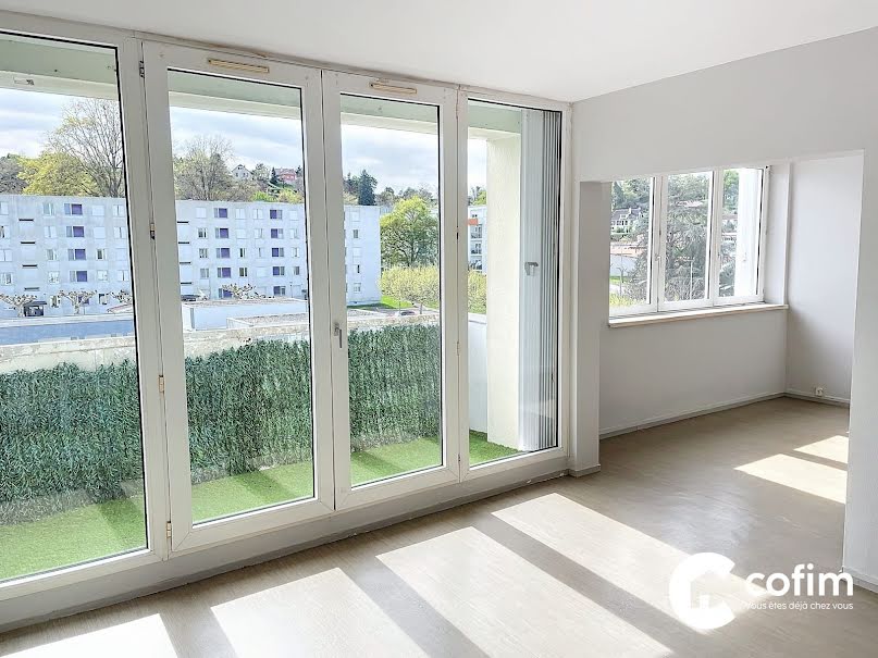 Vente appartement 4 pièces 77 m² à Mourenx (64150), 79 000 €