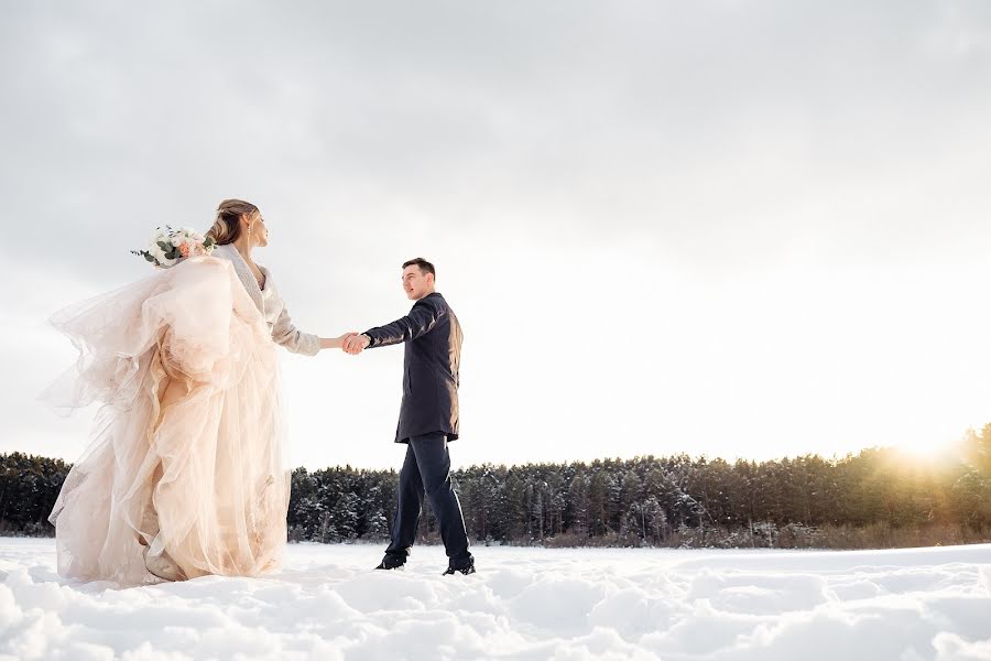 Bryllupsfotograf Sasha Ovcharenko (sashaovcharenko). Bilde av 16 mai 2019