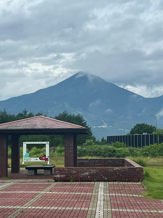 KS太郎さんが投稿した休憩中にパシャリ📸・７月もよろしくお願いいたします・地震災害に遭われた方々にお見舞い申し上げます・福島県磐梯町　磐越道下り磐梯山サービスエリアに関するカスタム事例の投稿画像15枚目