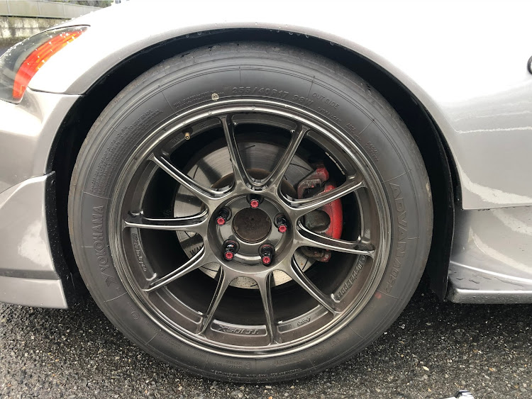 S2000のKYO-EI・R40 iCONIX・ナット交換に関するカスタム事例の投稿画像4枚目
