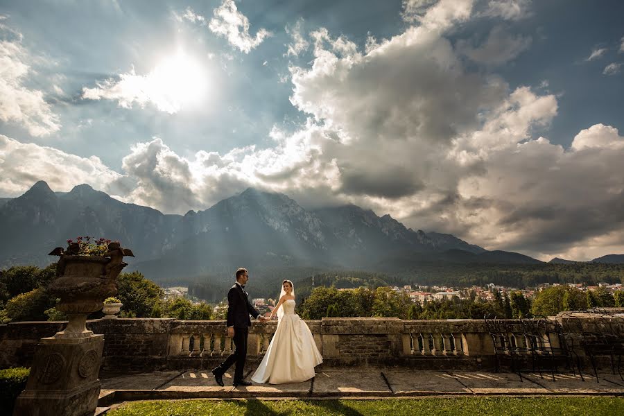 Wedding photographer Alin Pirvu (alinpirvu). Photo of 8 August 2018