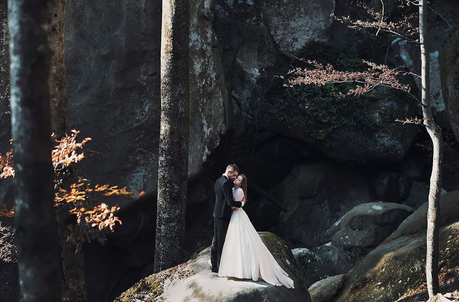 Vestuvių fotografas Oleh Kolos (mowf). Nuotrauka 2023 vasario 10