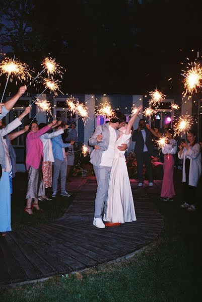 Fotógrafo de casamento Viktoriya Moteyunayte (moteuna). Foto de 28 de junho 2023