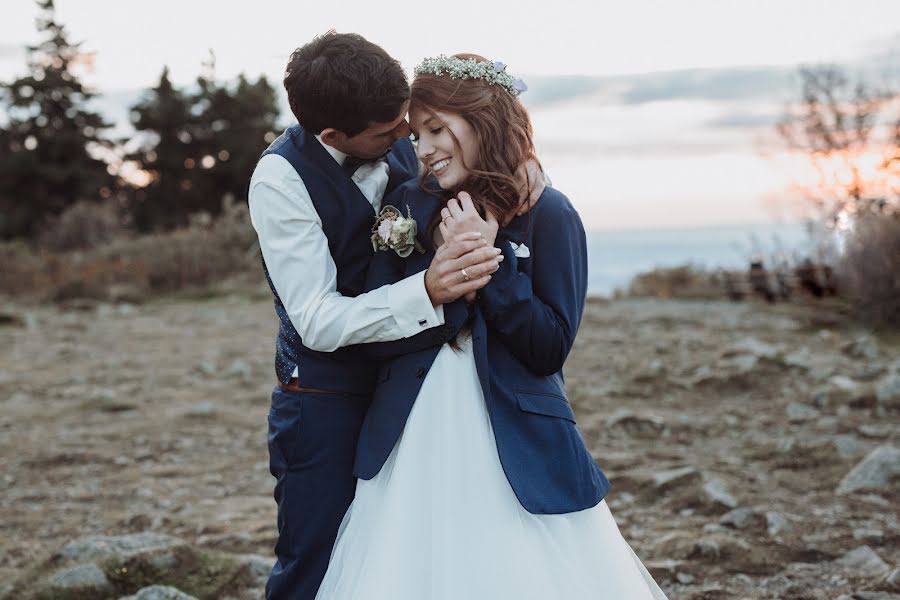 婚禮攝影師Alina Reuter（alinaundpatrick）。2018 1月17日的照片