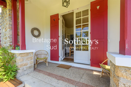 Seaside house with terrace 3