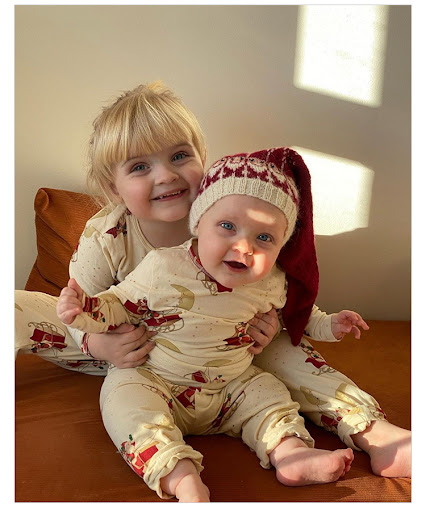 Title 6, Babys Christmas Floral Pajama Set Snuggle up i...