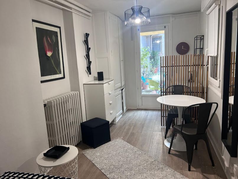 Location  appartement 1 pièce 17 m² à Mont-de-Marsan (40000), 390 €