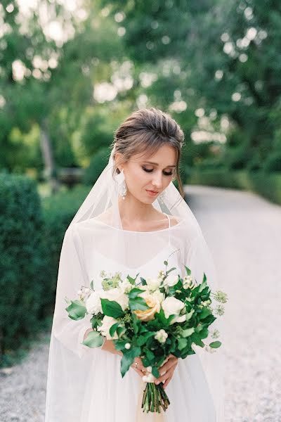 Fotografo di matrimoni Yuliya Danilova (july-d). Foto del 21 dicembre 2018