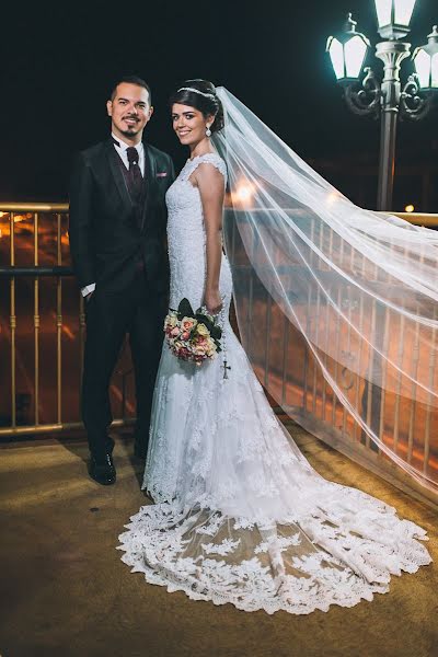 Fotografo di matrimoni Leandro Asso (leandroasso). Foto del 11 maggio 2020