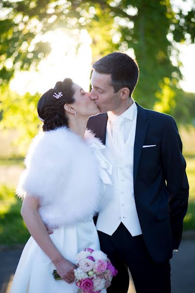 Fotografo di matrimoni Guillaume Lemarié (guillaume6793). Foto del 13 aprile 2019