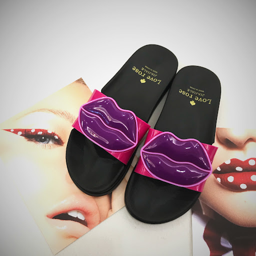 Title 6, Womens Non-slip Indoor Bathroom Slippers for u...