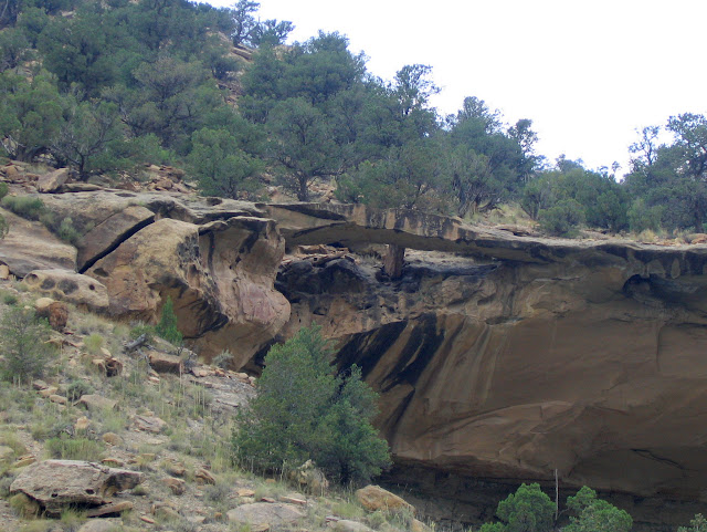 2007 photo showing Gate Canyon arch intact