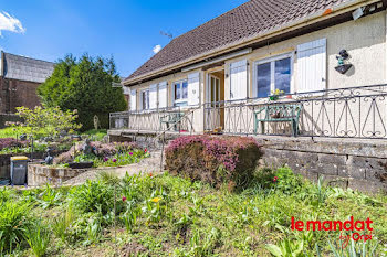 maison à Montigny-sur-Crécy (02)