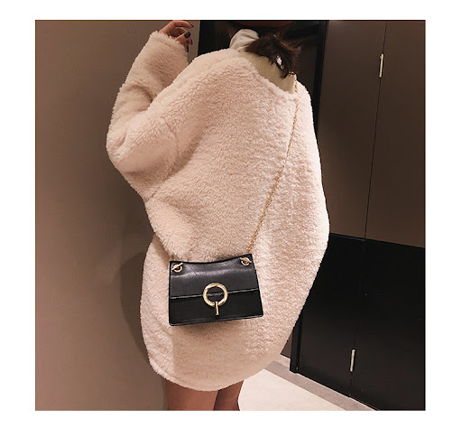 Title 38, Small Fragrant Lingge Chain Square Bag