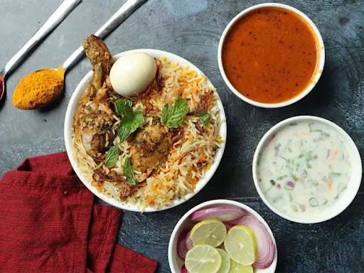 Hyderabadi Chicken Dum Biryani