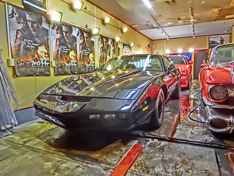 クーペデビルのJEEP CAFE TOKYOさんが投稿したカスタム事例の投稿画像2枚目