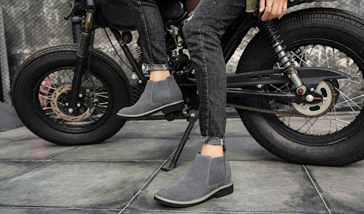 Title 4, Mens Fashion Casual Soft Bottom Elevator Shoes...