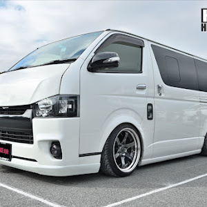 ハイエースバン KDH201V