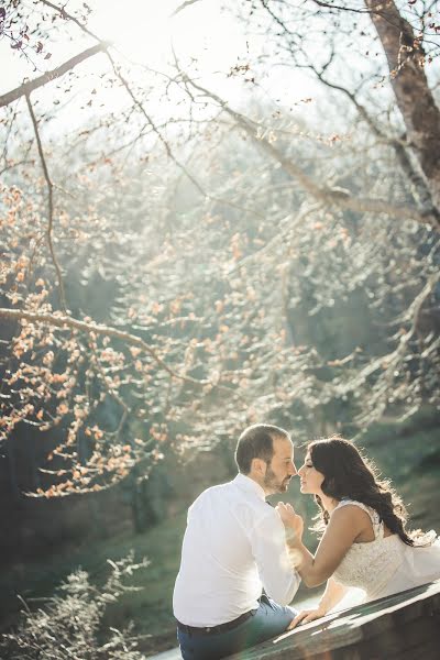 Fotografo di matrimoni Nikos Biliouris (biliouris). Foto del 3 febbraio 2016