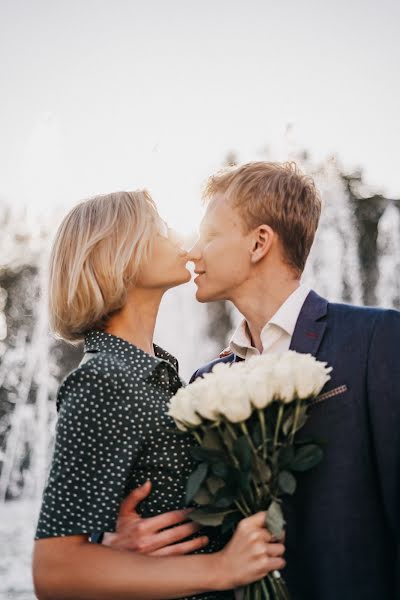 Fotografo di matrimoni Alena Kochurkova (rememberme11). Foto del 23 febbraio 2020