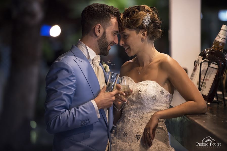 Fotógrafo de casamento Pietro Politi (politi). Foto de 25 de agosto 2015