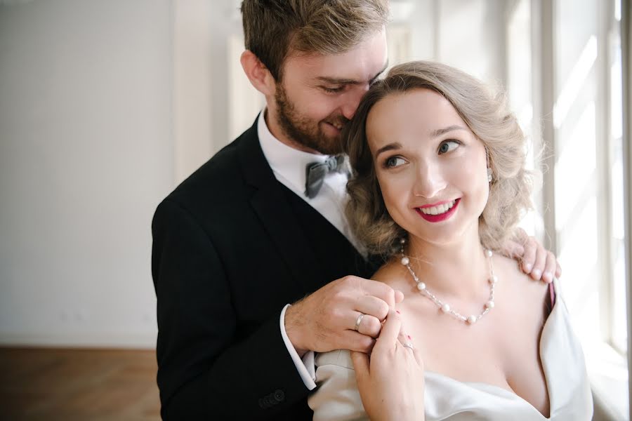 Fotógrafo de casamento Viktoriya Maslova (bioskis). Foto de 10 de abril 2019