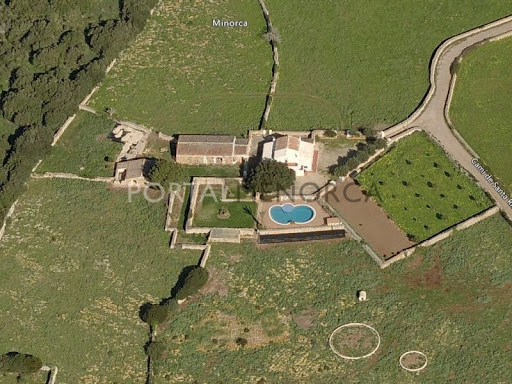 Maison avec piscine et jardin 1