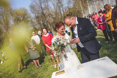 結婚式の写真家Michala Lakatošová (lakatosova)。2021 5月1日の写真
