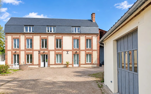 House with garden 1