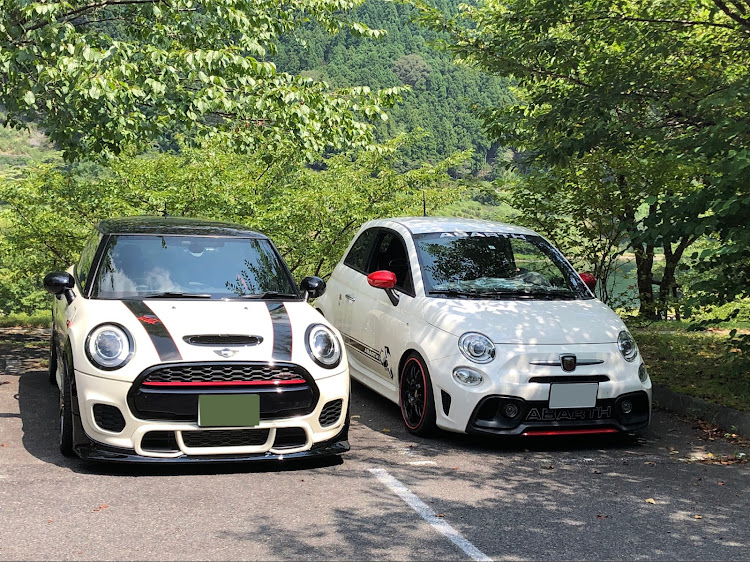 アキオさんが投稿したおじさん達の定例会・オフ会に関するカスタム事例の投稿画像2枚目